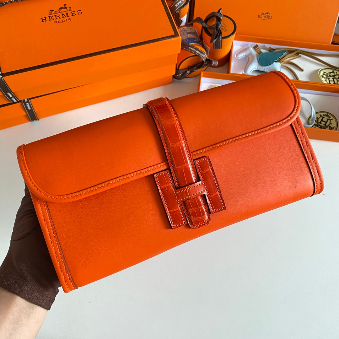 JIGE ELAN 29 CLUTCH IN BRIGHT ORANGE CALFSKIN WITH LIZARD SKIN (MADE-TO-ODER)