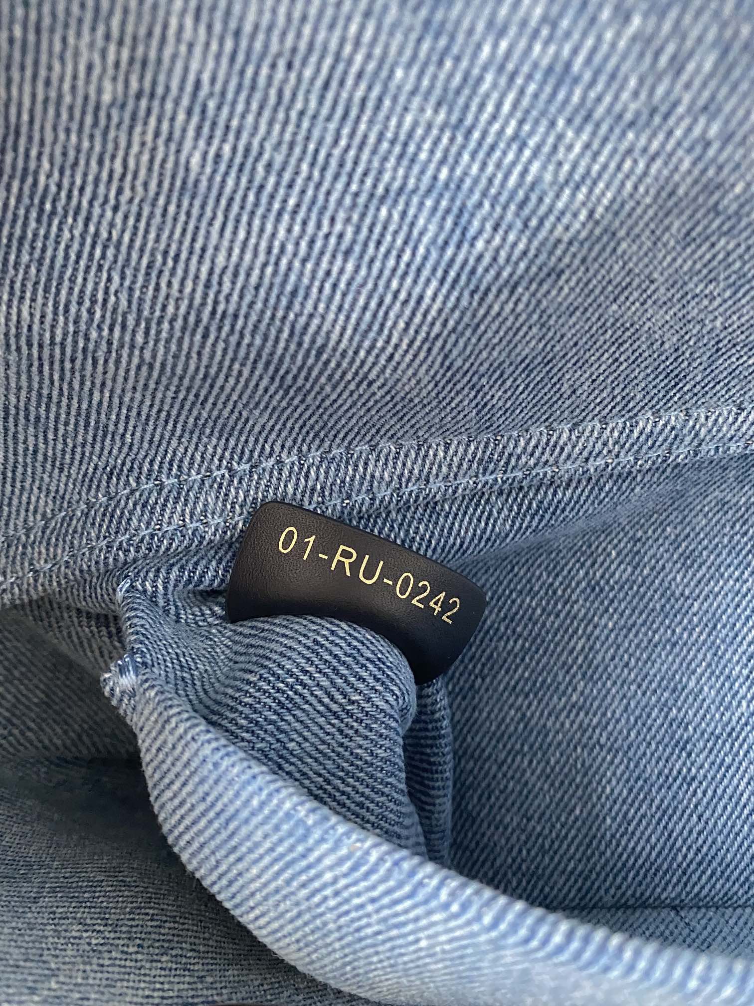 MEDIUM D-JOY BAG 26 IN LIGHT BLUE MACROCANNAGE DENIM