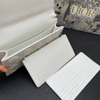 CARO SLIM POUCH 21 TASCHE AUS WEISSEM KALBSLEDER