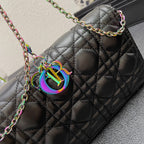 CARO SLIM POUCH 21 TASCHE AUS SCHWARZEM KALBSLEDER