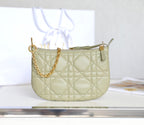 MINI CARO TASCHE 25 IN BEIGE LAMMLEDER