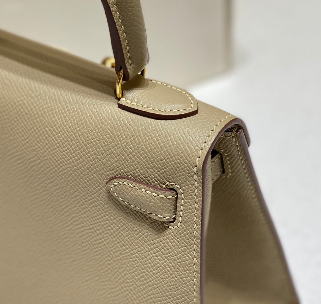 KELLY MINI 20 BAG IN TAN BROWN CALFSKIN WITH GOLD HARDWARE (MADE-TO-ODER)