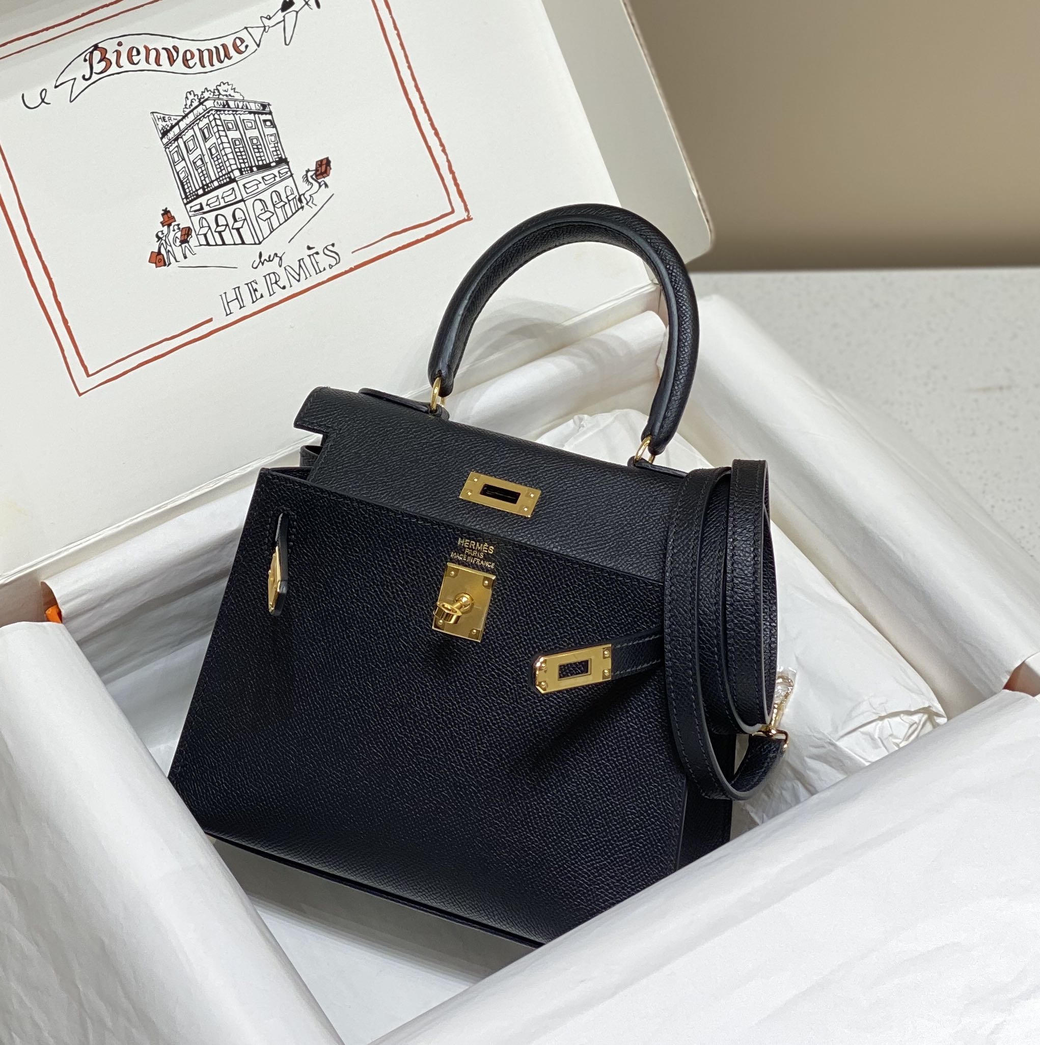 KELLY MINI 20 BAG IN BLACK CALFSKIN WITH GOLD HARDWARE (MADE-TO-ODER)