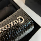 KATE TASSEL 24 CROCODILE PATTERN CALFSKIN BLACK WITH SILVER LOGO