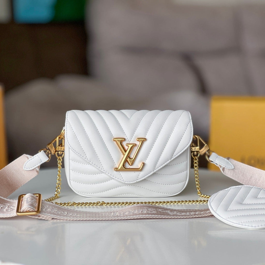 LV 25S WAVE MULTI POCHETTE 19 IN WHITE CALFSKIN GOLD HARDWARE