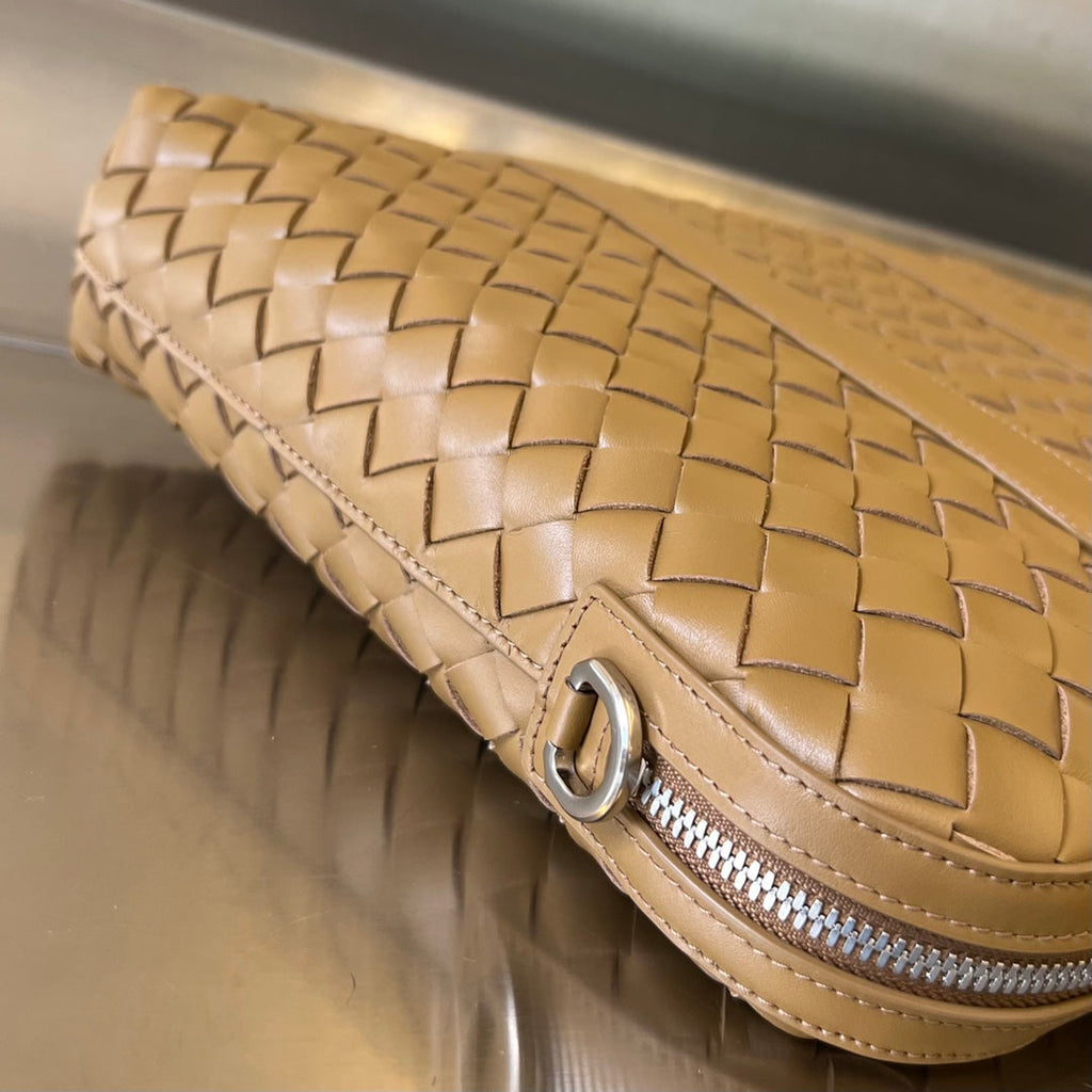 SLIM INTRECCIATO AKTENKOFFER 36 KARAMELLBRAUNES KALBSLEDER