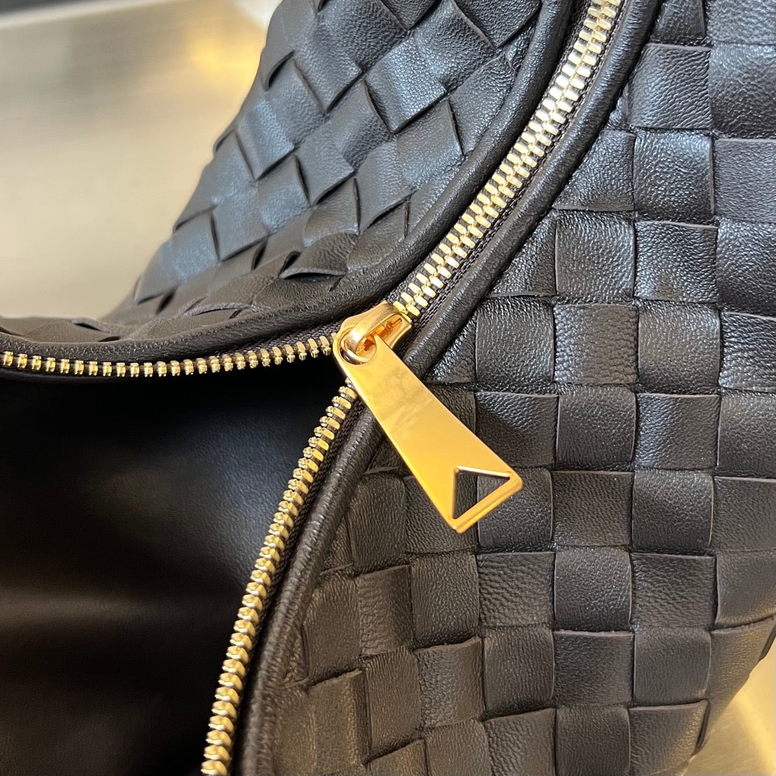 JODIE 48 SCHWARZES KALBSLEDER