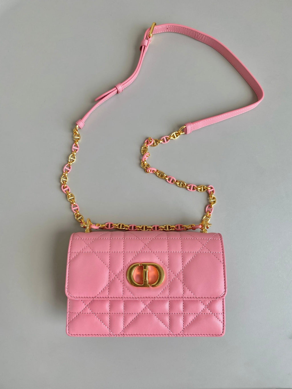 MINI CHAIN BAG 17 IN LIGHT PINK CALFSKIN