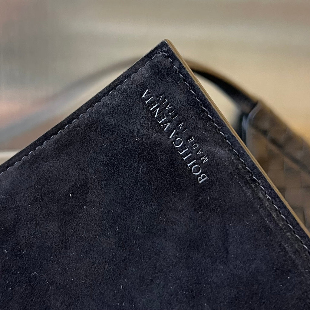 MEDIUM SOLSTICE 44 SCHWARZES LAMMFELL