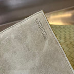 MEDIUM SOLSTICE 44 SARDINE GREY LAMBSHIN