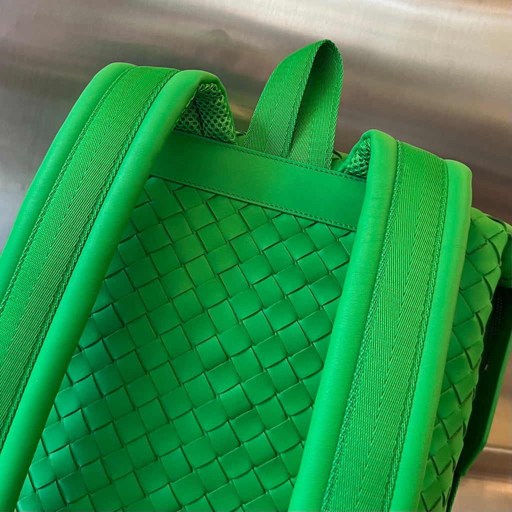 RUCKSACK 42 IN WEIBCHENGRÜNES KALBSLEDER