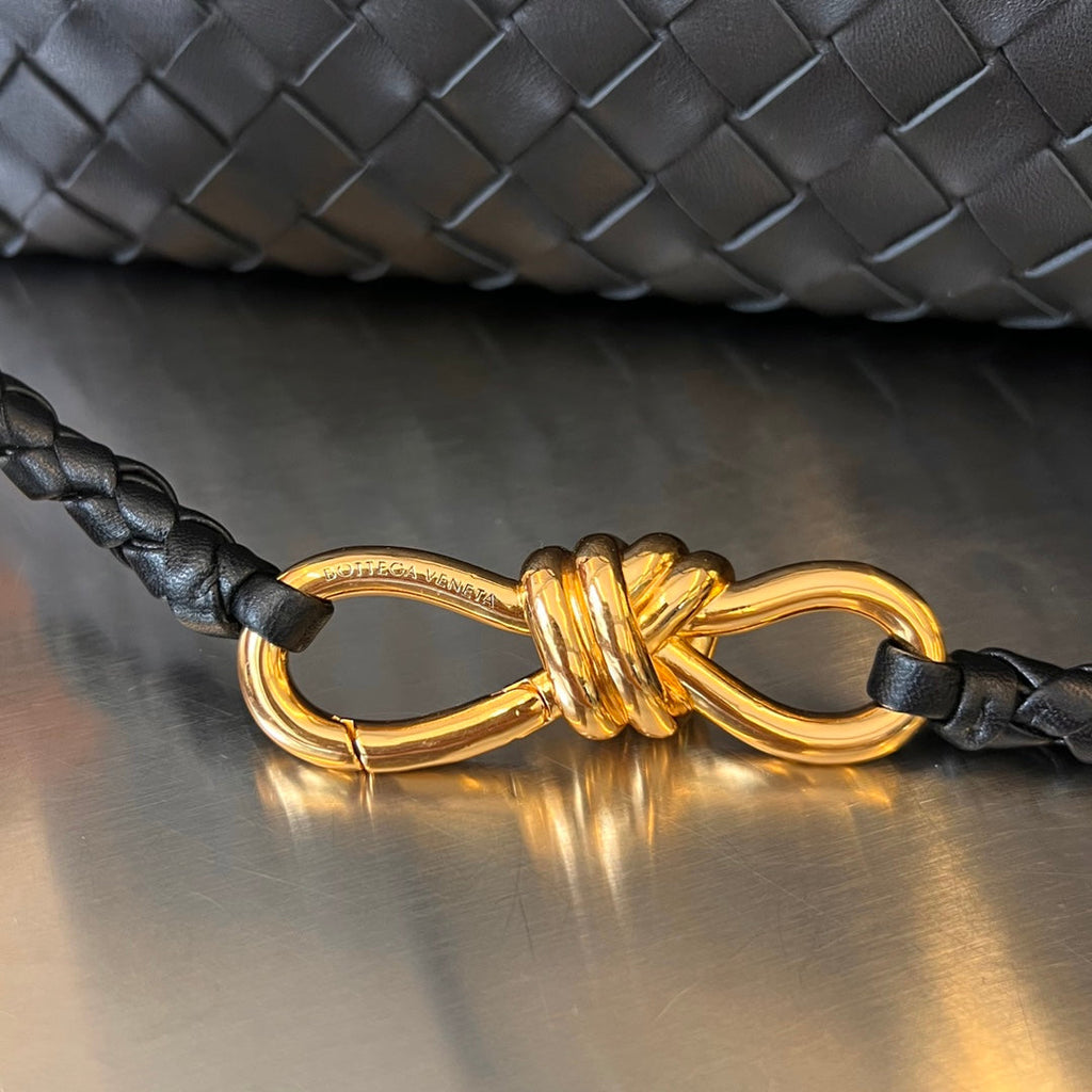 SMALL ANDIAMO 29 IN BLACK LAMBSKIN