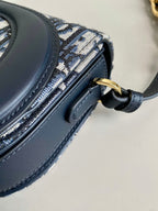 SIGNATURE HOBO 21 TASCHE IN BLAUEM OBLIQUE-JACQUARD