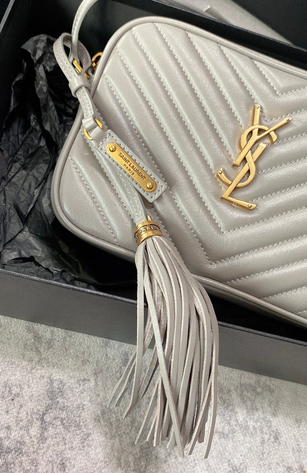 LOU CAMERA BAG 23 IN LIGHT GRAY CALFSKIN GOLD LOGO