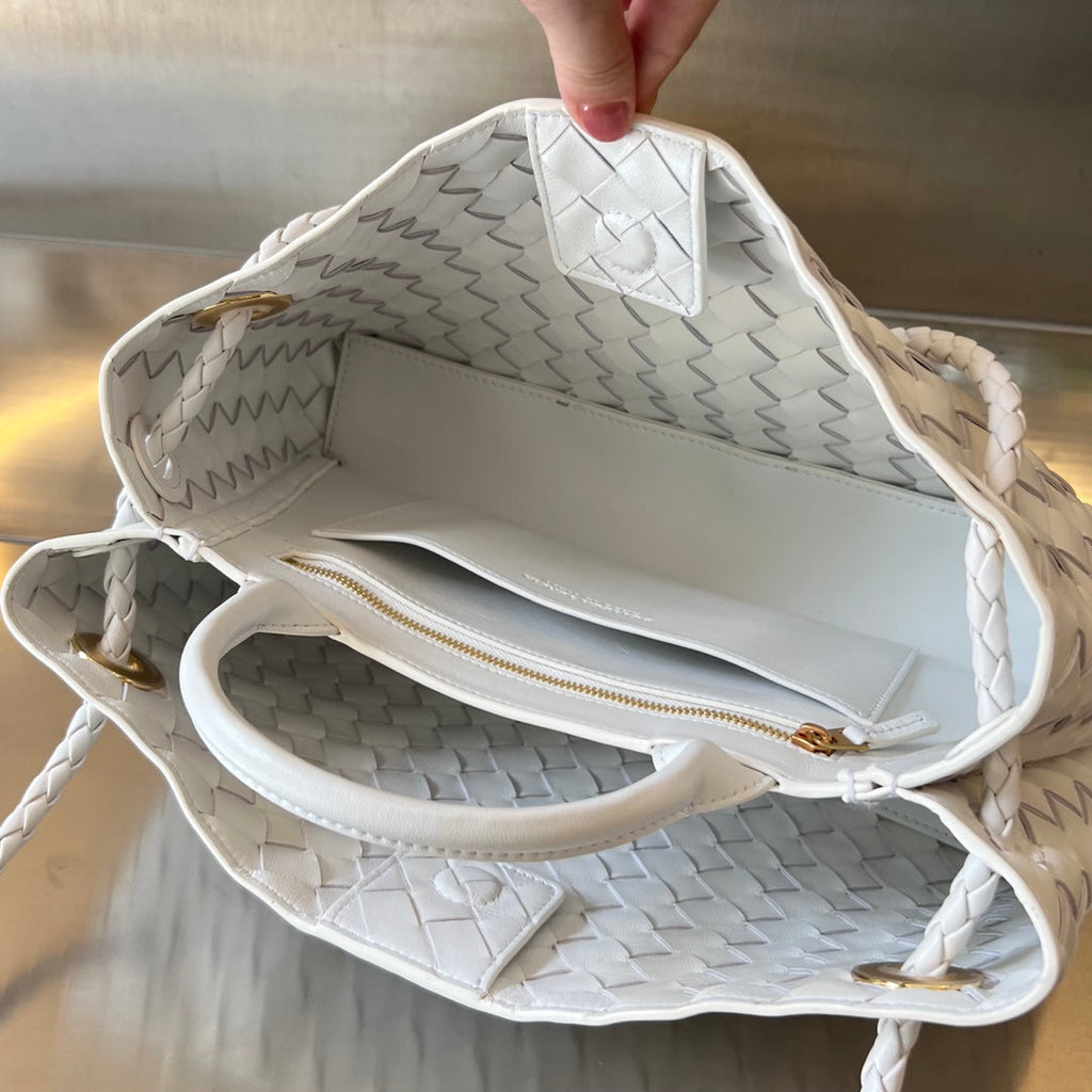 SMALL ANDIAMO 29 IN WHITE LAMBSKIN