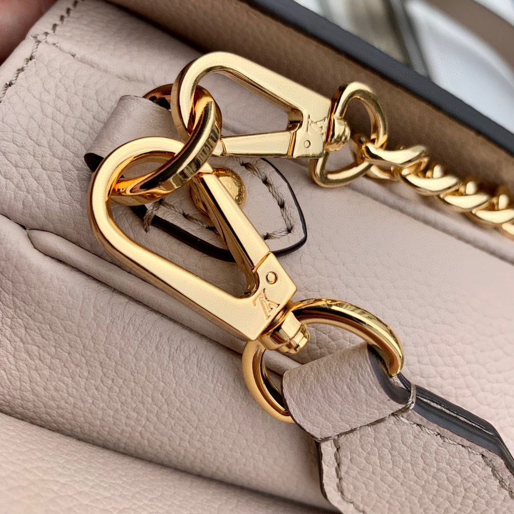 OXFORD 22 IN BEIGE LAMMLEDER GOLDENE BESCHLÄGE