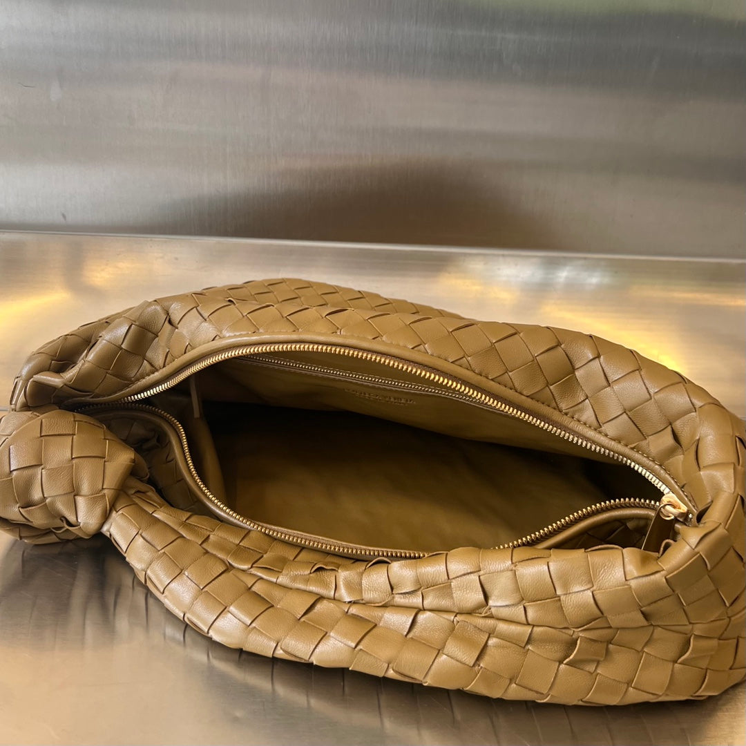 Kleine Jodie 48 Karamellbraun Kalbsleder