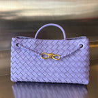 SMALL ANDIAMO 29 IN LIGHT PURPLE LAMBSKIN
