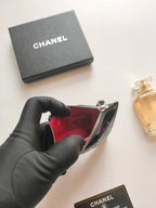 Kartenetui mit Reißverschluss, 11,5 cm, schwarzes Kalbsleder, Gold Icon