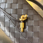 BV Long Clutch Andiamo With Handle 31cm Chocolate Calfskin Ghw