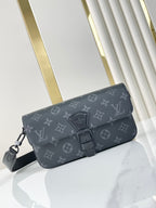 MONTSOURIS TRAGBARES GELDBÖRSE 22 IN GUN METAL MONOGRAM ECLIPSE CANVAS