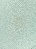 HINA 23 IN HIMMELBLAUEM MONOGRAMM PERFORATEDEM KALBSLEDER