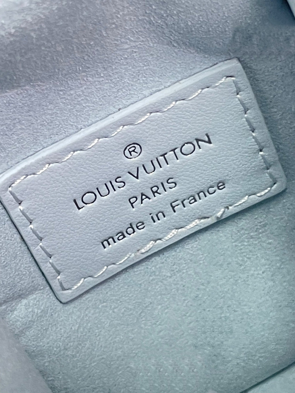 SEITENKOFFER MINI 18 ZOLL HIMMELBLAUES KALBSLEDER SILBERNE BESCHLÄGE