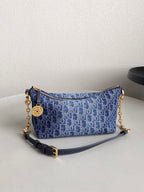 DIORSTAR 28 HOBO-TASCHE MIT KETTE, BLAUER DENIM, OBLIQUE-JACQUARD