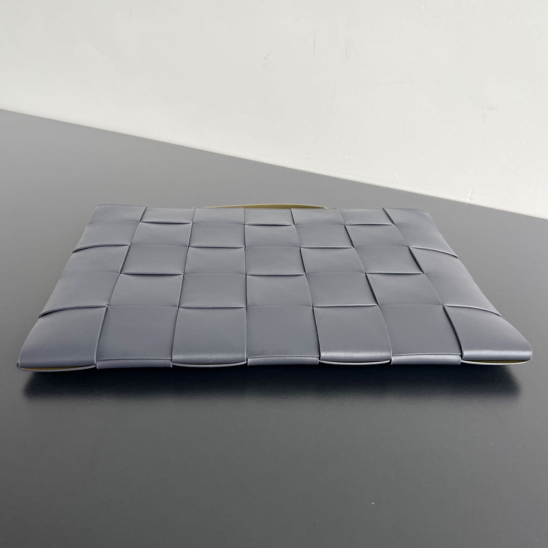 GROSSE KASSETTENTASCHE 35 IN FORELLE GRAUES KALBSLEDER