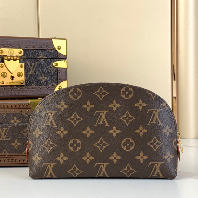 Kosmetiktasche 22 Zoll, braunes Monogramm-Canvas