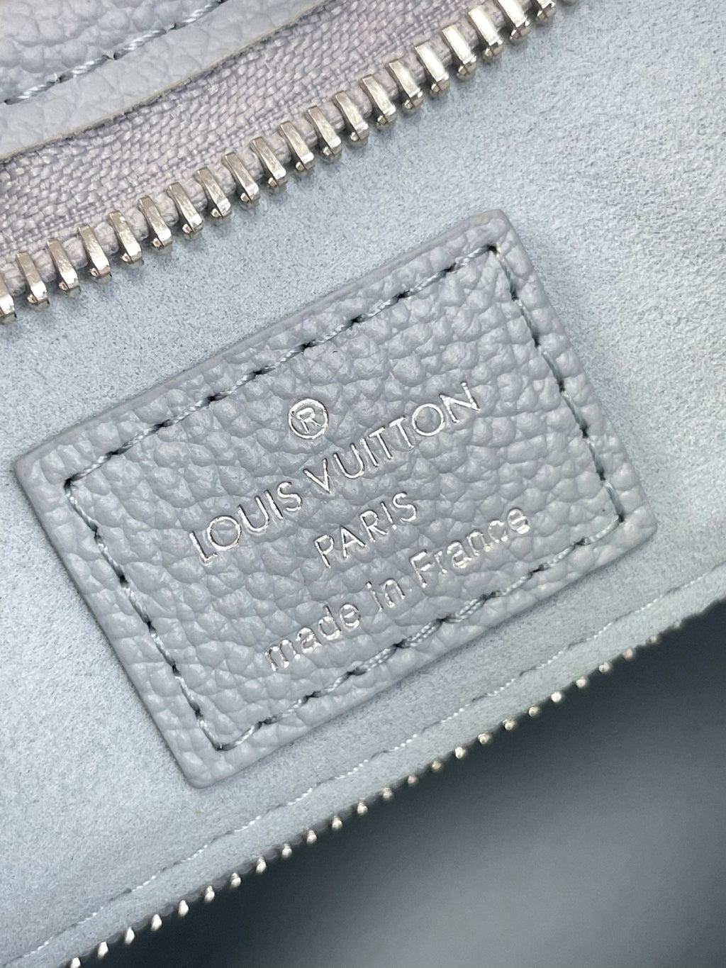 CARRYALL PM 29 AUS BEAU-BLAUEM MONOGRAM-EMPREINTE-LEDER