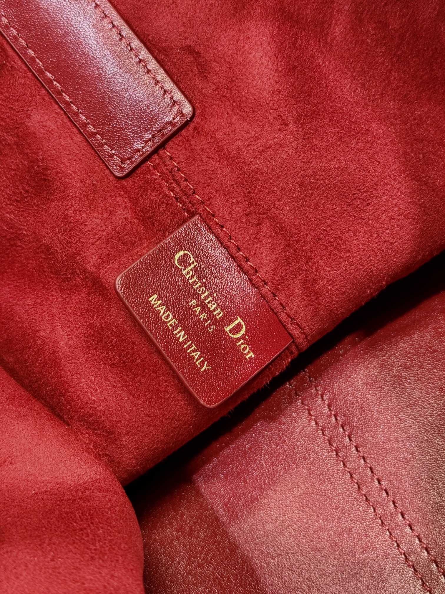 SMALL 28 TOUJOURS BAG IN RUBY RED MACROCANNAGE LAMBSKIN