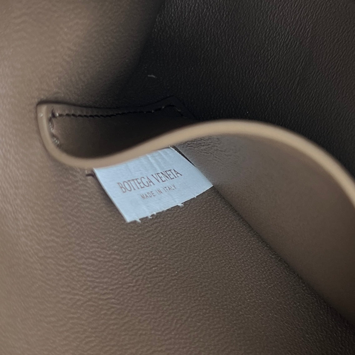 Konzerttasche 18 Zoll, mittelbraunes Lammleder