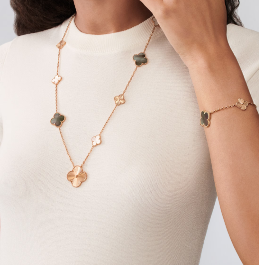 ¡®Jewelicorn¡¯NEW  Convertible long necklace with 15 four-leaf clover charms