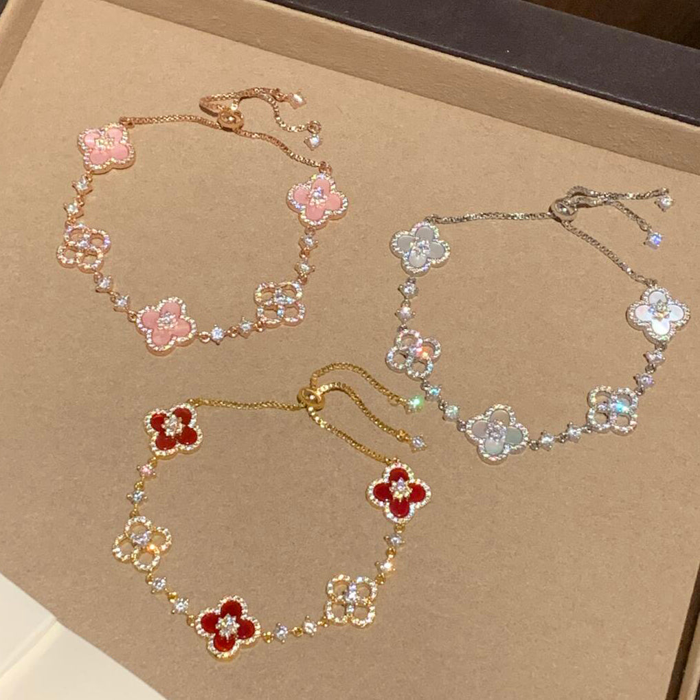 ¡®Jewelicorn¡¯CLOVER 5 MOTIF PINK BLUE RED WHITE BRACELET
