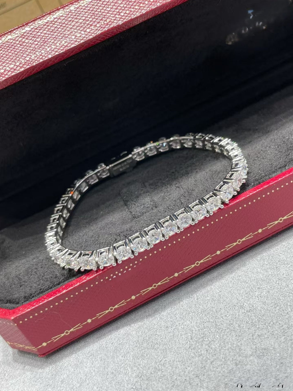[⭐JeweliWhal]TENNIS BRACELET WITH FULL DIAMOND SETTING