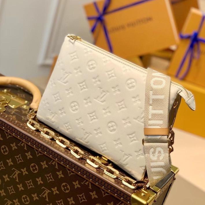 COUSSIN PM 27 CREME MONOGRAMM GEPRÄGT VOLLER LAMMLEDER