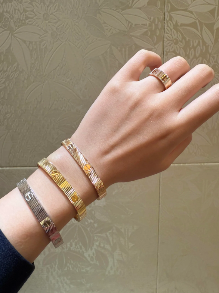 [ジュエリコーン]ラブブレスレット 7mm