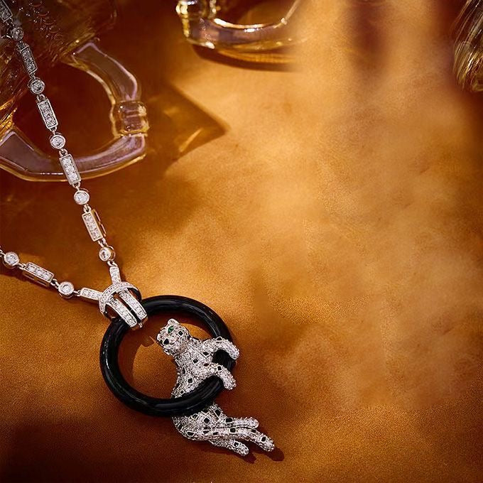 [⭐JeweliWhal]NEW BLACK CIRCLE PANTHER FULL DIAMOND NECKLACE