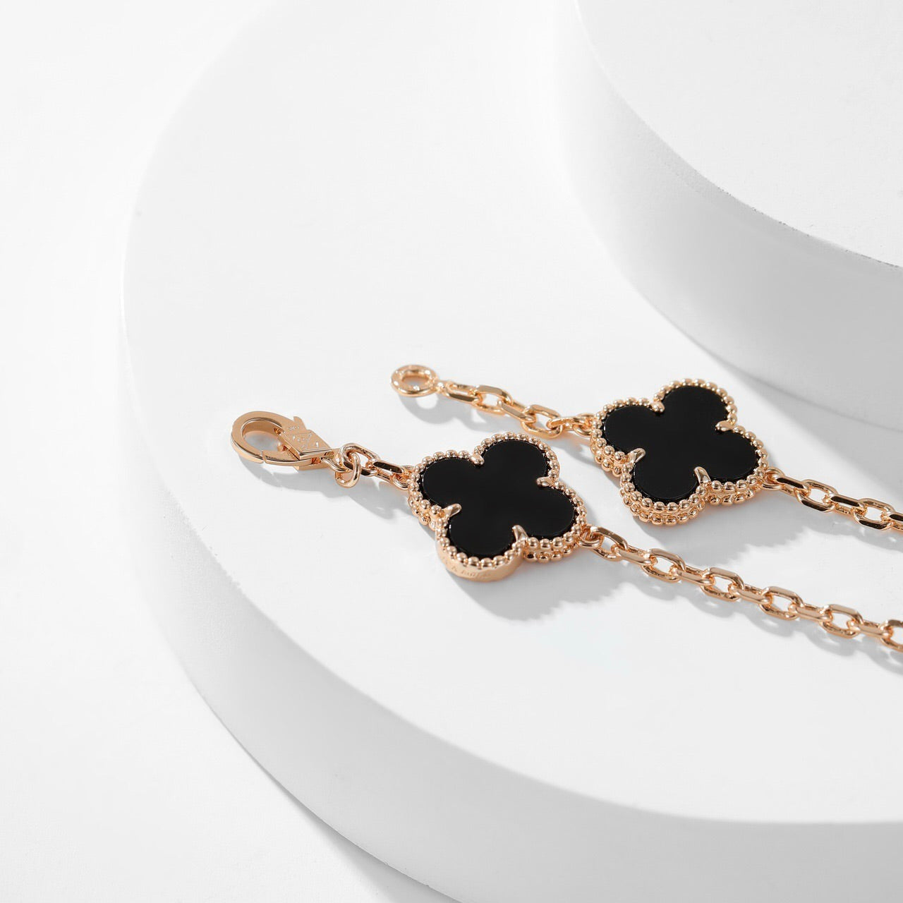 ¡®Jewelicorn¡¯CLOVER 10 MOTIFS ONYX NECKLACE