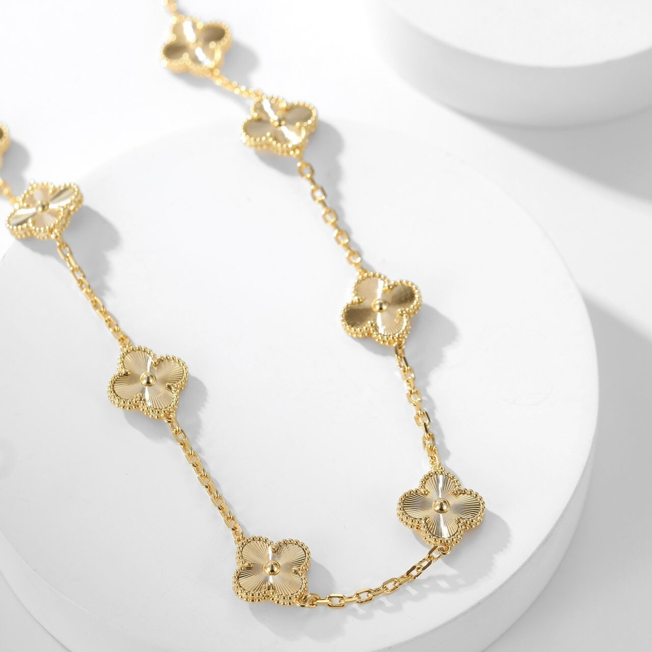 ¡®Jewelicorn¡¯CLOVER 10 MOTIFS LASER NECKLACE