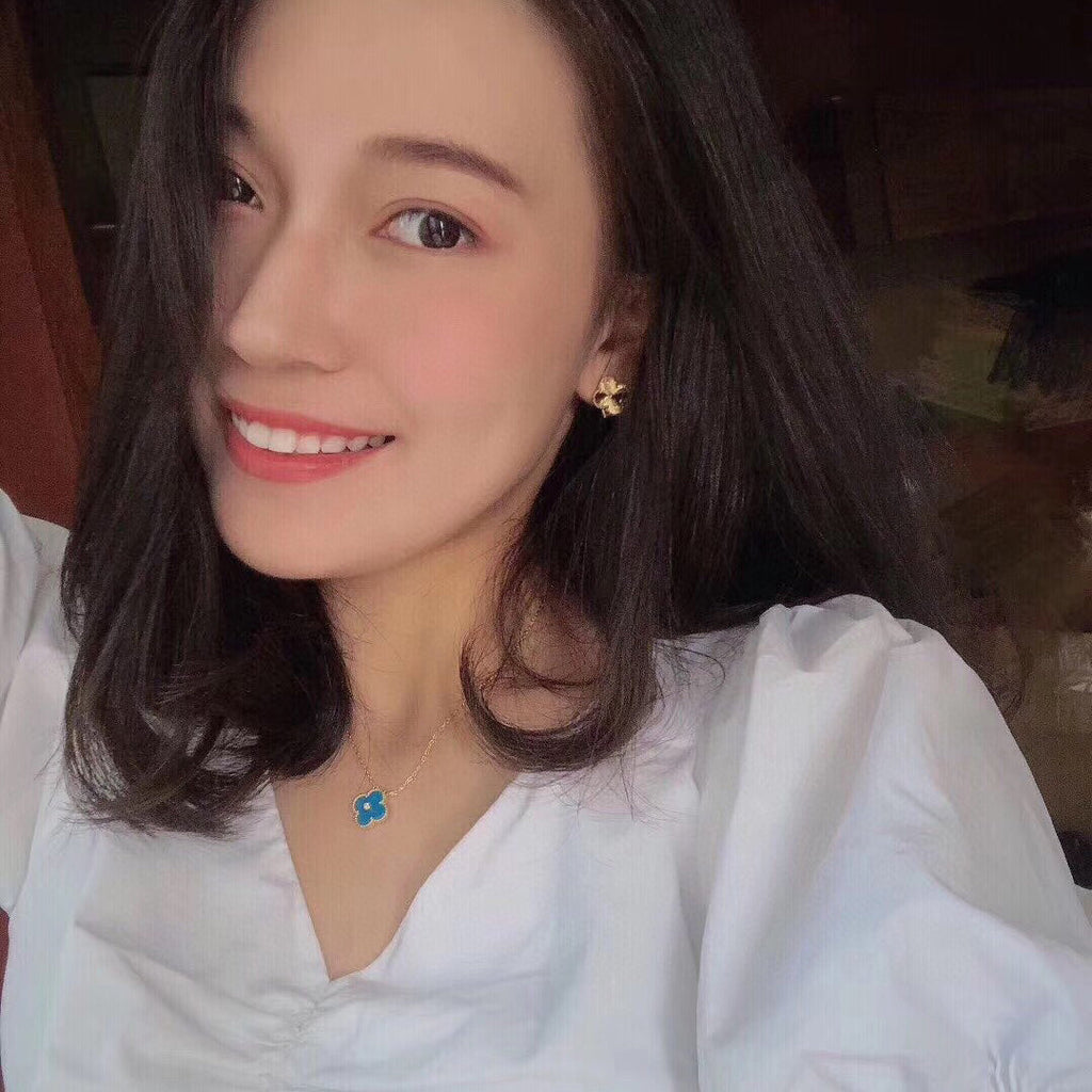 Jewelicorn Kleeblatt-Halskette, 15 mm, Diamanten und blauer Achat