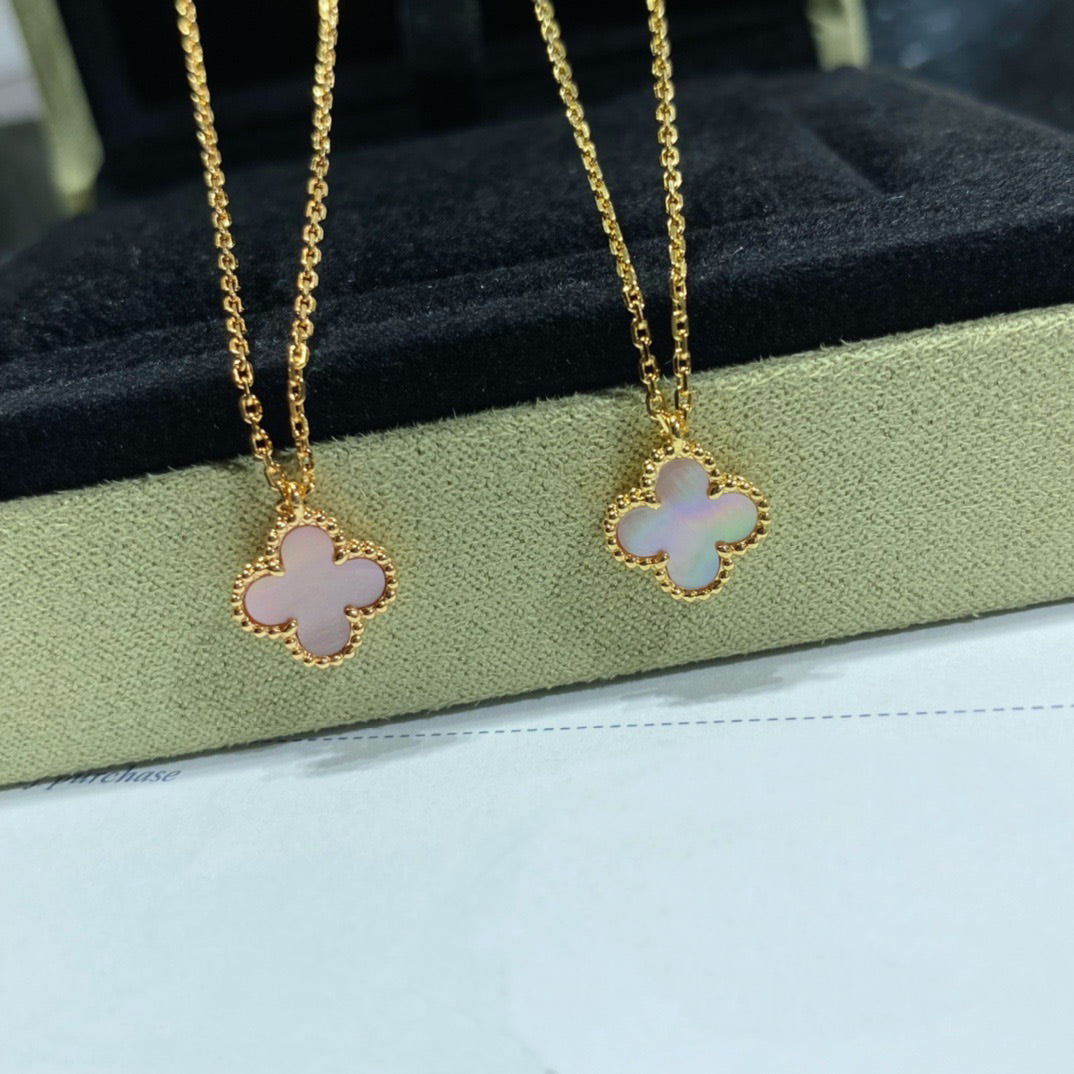 ®Jewelicorn®クローバー 15mm ピンク マザーオブパール シングルフラワーネックレス