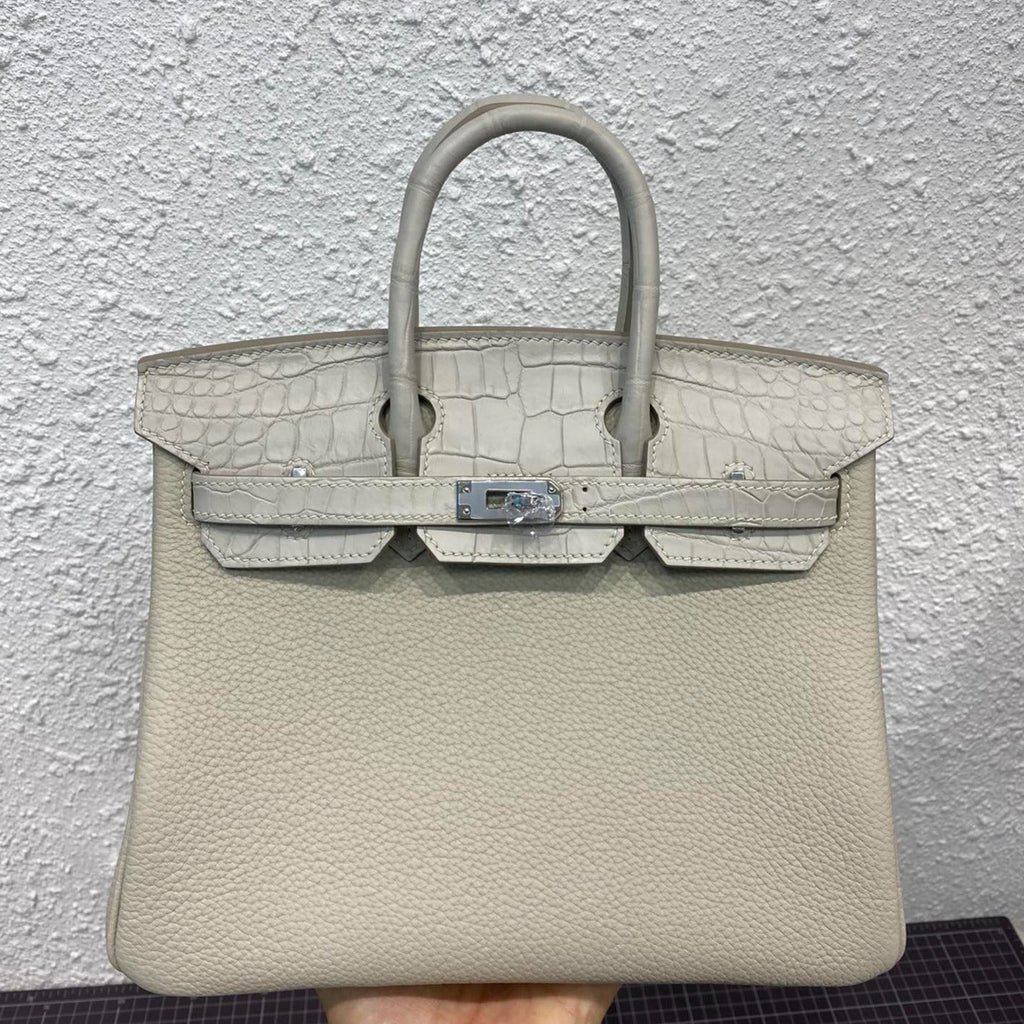 HM Birkin 25 cm Gris Perle Krokodil- und Togo-Leder Silberbeschläge