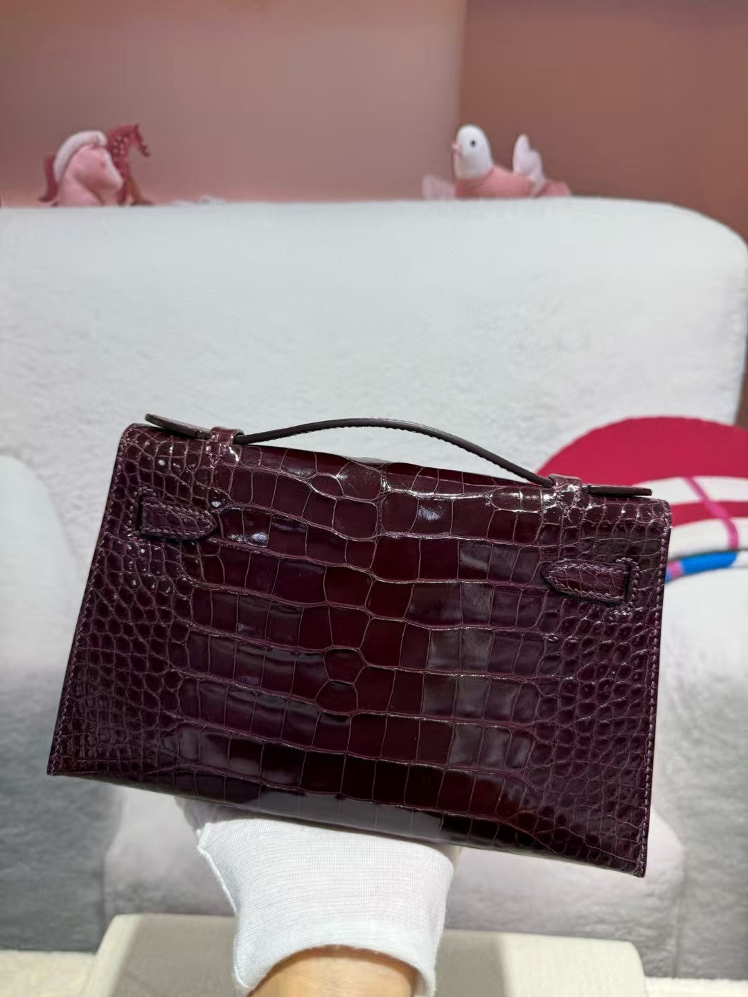 HM KELLY MINI 22 BORDEAUX RED AMERICAN ALLIGATOR GOLD BUCKLE (MADE-TO-ODER)