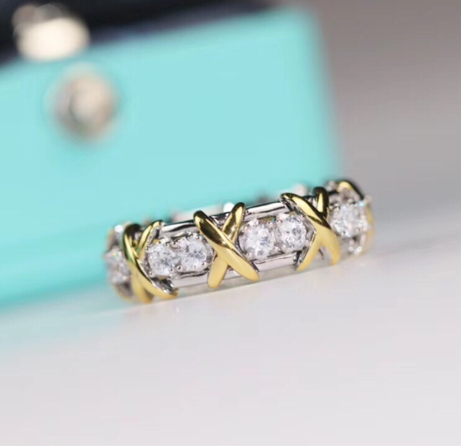[⭐JeweliWhal]Classic Gold Diamond Ring