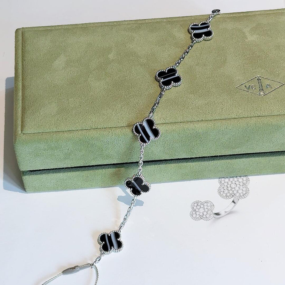 ¡®Jewelicorn¡¯CLOVER 5 MOTIF VEINED ONYX BRACELET SILVER