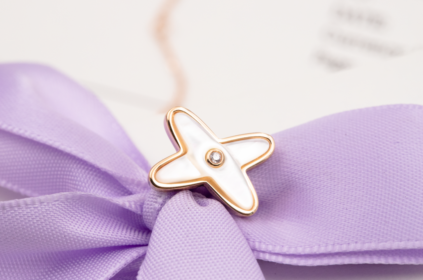 ¡®Jewelicorn¡¯JEUX DE WHITE MOP ROSE GOLD DIAMOND EARRINGS