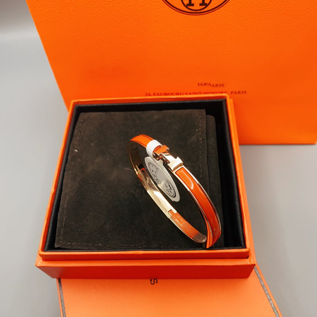 ®Jewelicorn®クラシック HM クリック レッド 8mm エナメルブレスレット