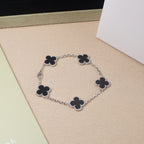 [⭐JeweliWhal] CLOVER 5 MOTIF ONYXS BRACELET COLLECTION